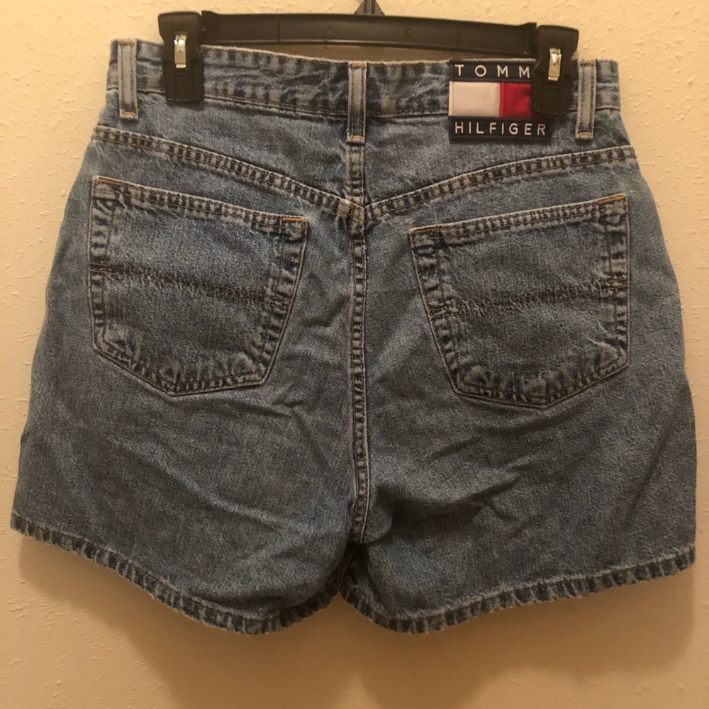 Vintage Tommy Shorts - Picture 2 of 2